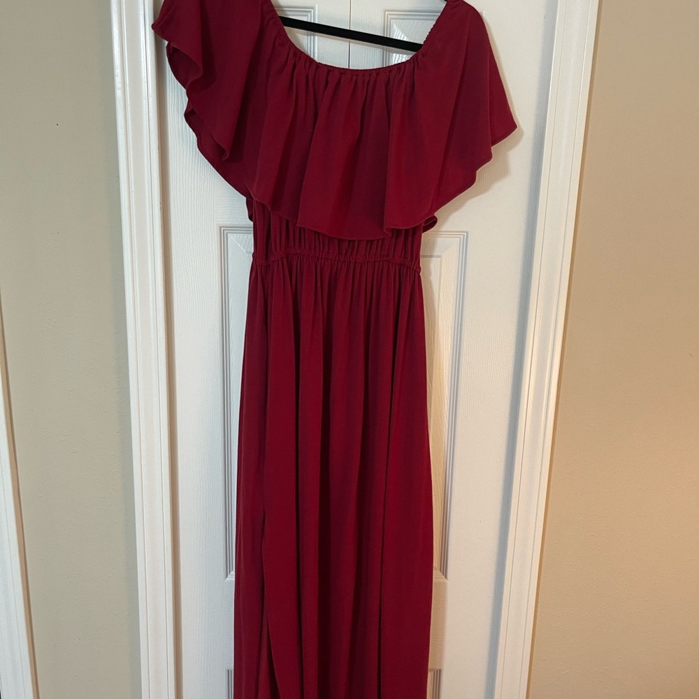 Elegant Red Off-Shoulder Dress